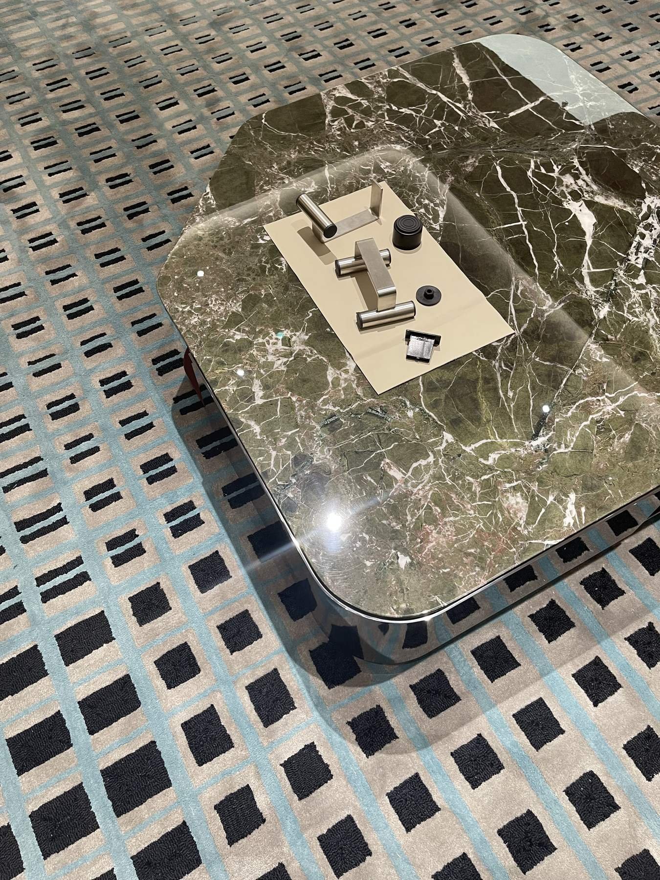 Marble coffee table in a Foshan furniture showroom